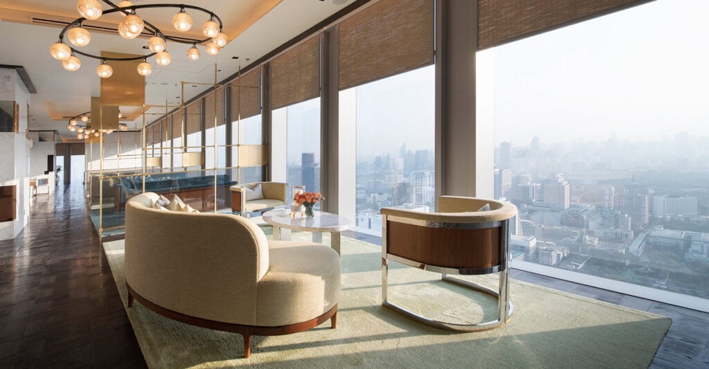 The Ritz-Carlton Residences at King Power Mahanakorn owner's lounge