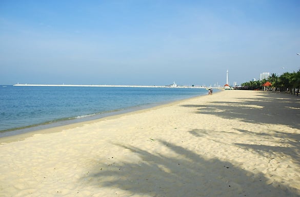 หาดบ้านอำเภอ - Ban Amphur Beach