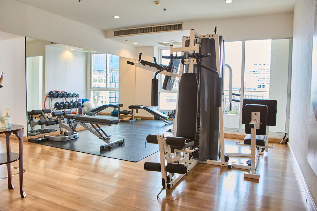 Ivy Sathorn 10 Fitness