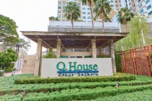 Q House Sathorn Review: Travel Made Easy & Fully Furnished all in Krung Thonburi Area