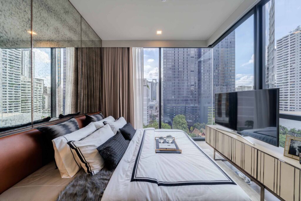 Celes Asoke Penthouse