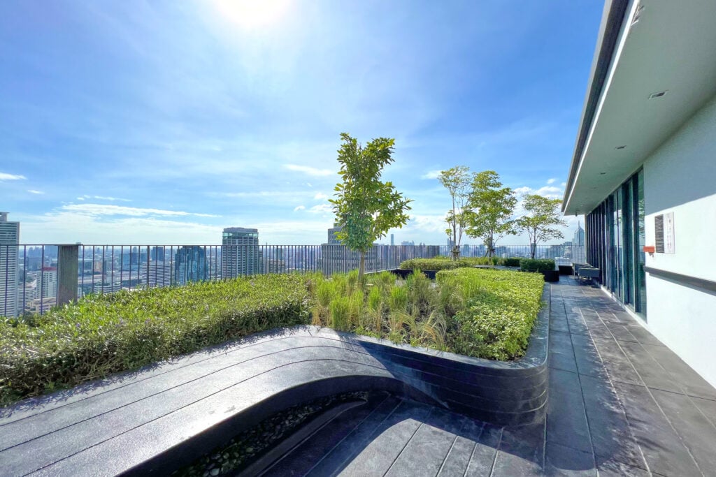 Edge Sukhumvit 23 Sky Garden