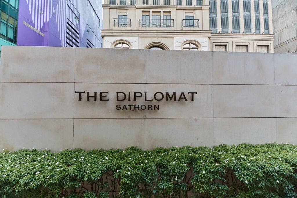 The Diplomat Sathorn (เดอะ ดิพโพลแมท สาทร)