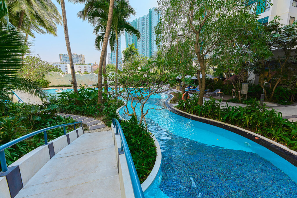 Chatrium Residence Sathorn Swimming Pool