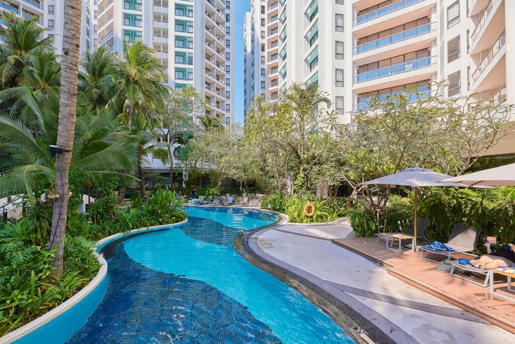 Chatrium Residence Sathorn Swimming Pool