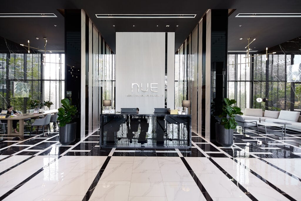 Nue Noble Srinakarin-Lasalle Lobby