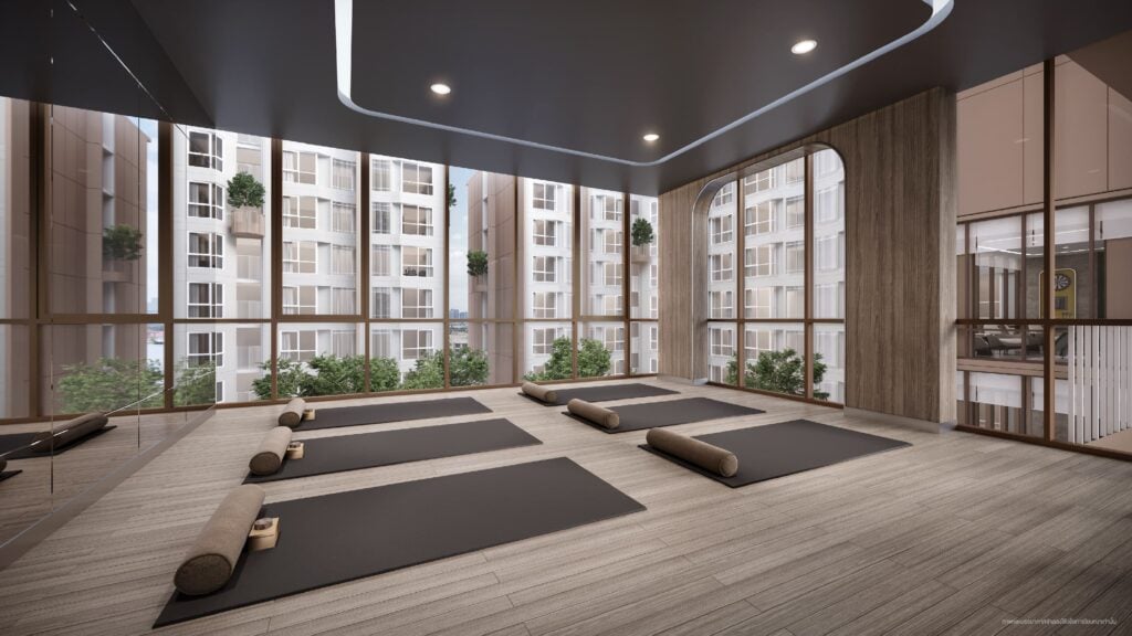 Blue Phahonyothin 35 Yoga Room