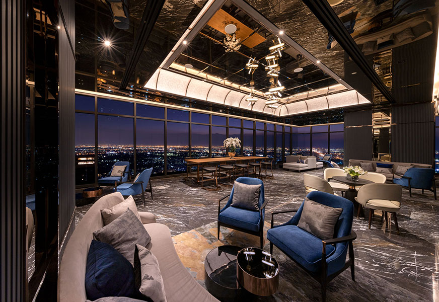 The Politan Aqua 360 Lounge