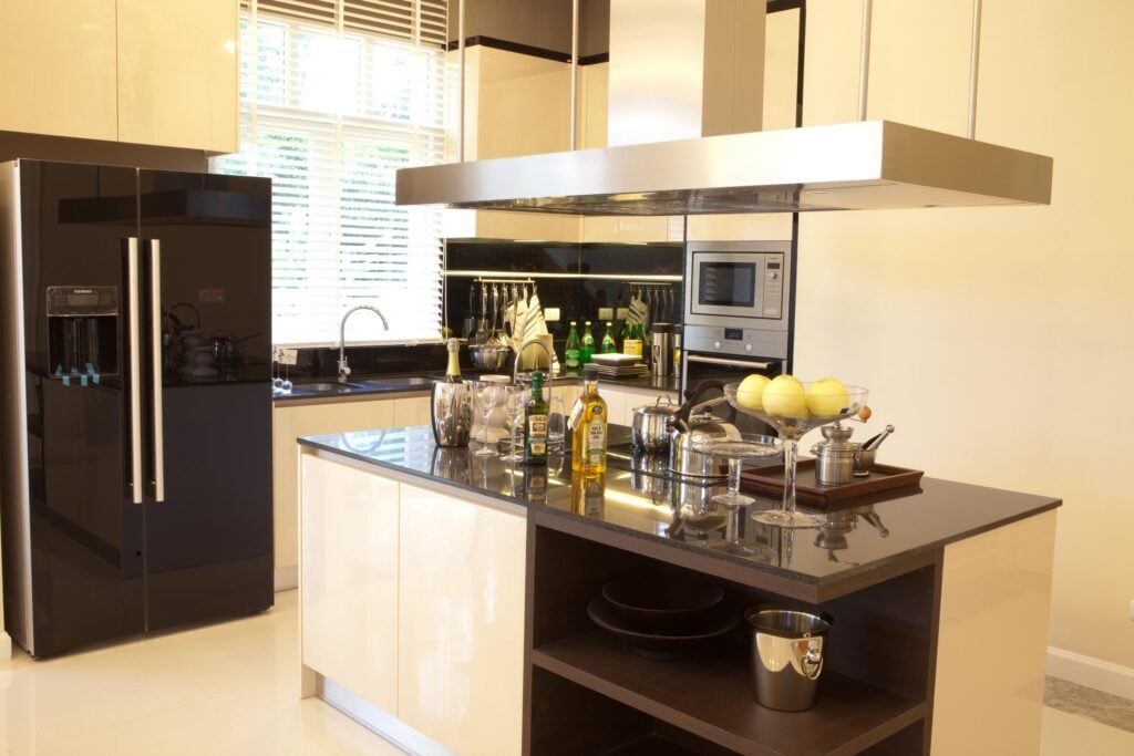 The Royal Residence Contemporary Series Kitchen