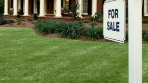 From ‘For Sale’ to ‘Sold’: Pricing Your Property to Attract the Right Customers