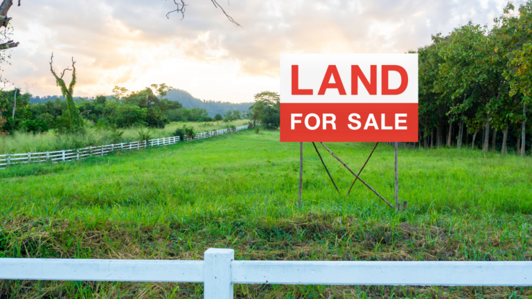 Is It the Right Time? Signs You Shouldn’t Buy a Plot of Land Just Yet