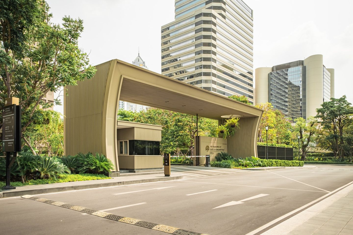 The Residences at Sindhorn Kempinski Review: An Ultra Luxury Haven with Hotel-level Service